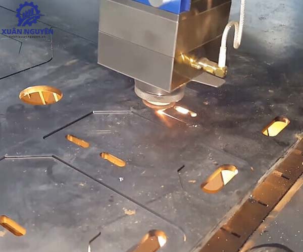 Quy trình cắt CNC công nghệ cao