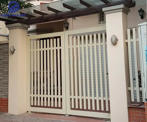Mẫu cổng sắt hộp 2 cánh biệt thự đẹp