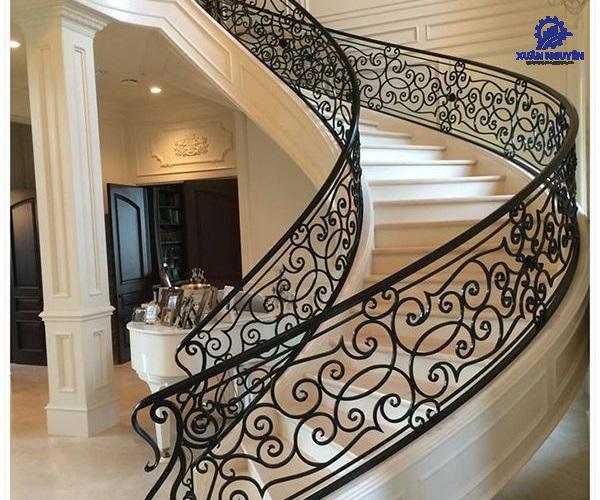 Lan can cầu thang sắt nghệ thuật