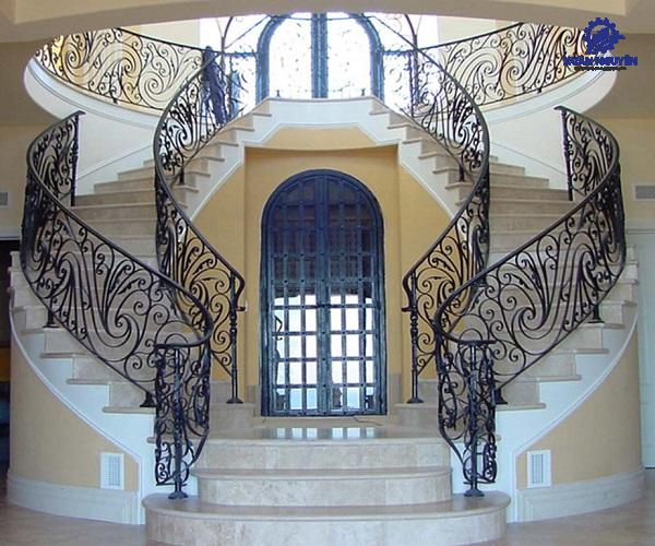 Lan can cầu thang sắt cho đại sảnh