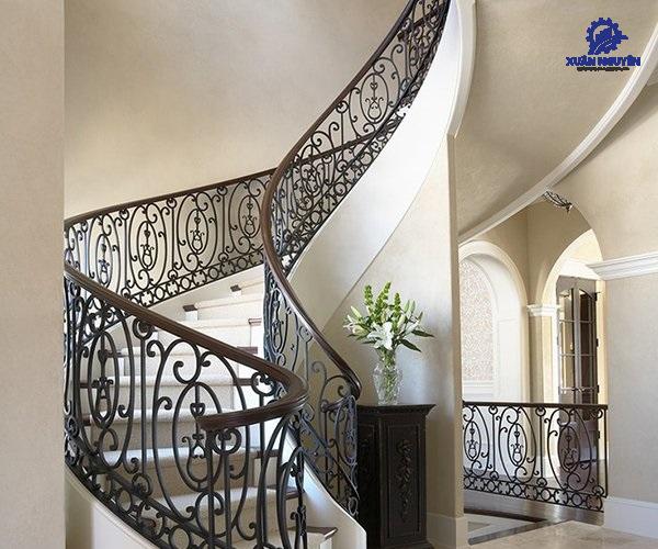 Lan can cầu thang sắt mỹ thuật đẹp